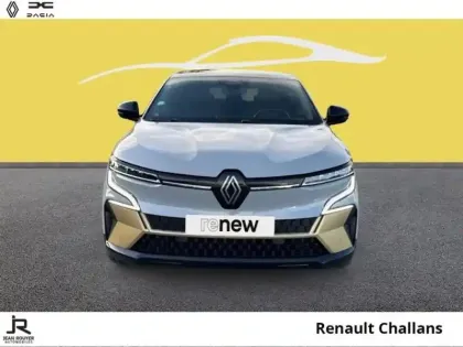 Photo 8 Renault Megane  E-Tech Electric EV60 220ch Iconic super charge
