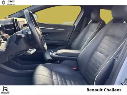 Photo 2 Renault Megane  E-Tech Electric EV60 220ch Iconic super charge