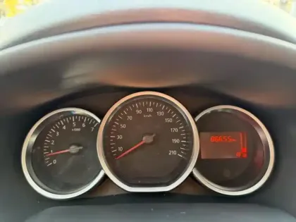 Photo 13 Dacia Logan  MCV 1.5 Blue dCi 95ch Essentiel