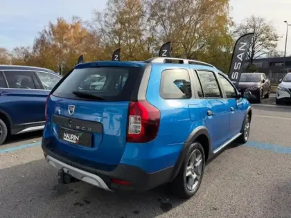 Photo 4 Dacia Logan  MCV 1.5 Blue dCi 95ch Essentiel