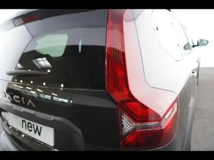 Photo 12 Dacia Jogger  1.0 ECO-G 100ch Extreme+ 7 places -24
