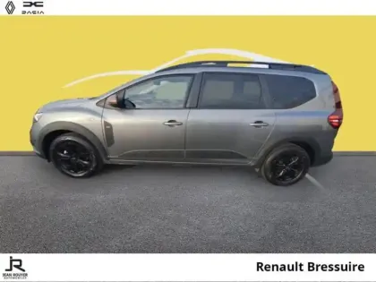 Photo 9 Dacia Jogger  1.6 hybrid 140ch Extreme 7 places -24
