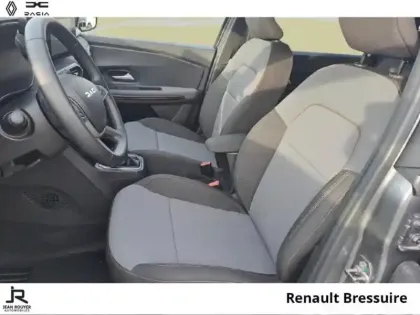 Photo 2 Dacia Jogger  1.6 hybrid 140ch Extreme 7 places -24