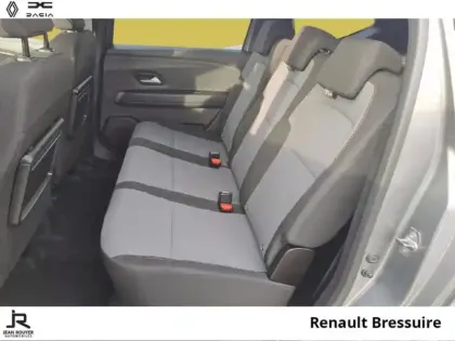 Photo 3 Dacia Jogger  1.6 hybrid 140ch Extreme 7 places -24