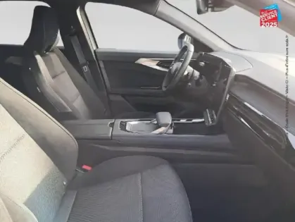 Photo 4 Renault Austral  1.2 E-Tech full hybrid 200ch Iconic esprit Alpine- 24