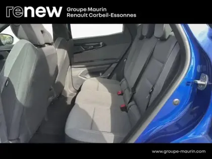 Photo 11 Renault Austral  1.2 E-Tech full hybrid 200ch Evolution - 24
