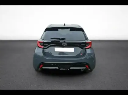 Photo 4 Toyota Yaris  130h GR Sport 5p MY25