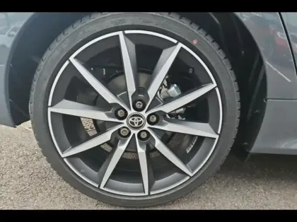 Photo 13 Toyota Yaris  130h GR Sport 5p MY25