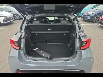 Photo 8 Toyota Yaris  130h GR Sport 5p MY25