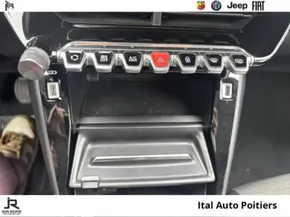 Photo 11 Peugeot 208  1.5 BlueHDi 100ch S&S Allure