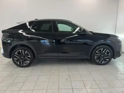 Photo 2 Peugeot 3008  1.2 Hybrid 136ch Allure e-DCS6