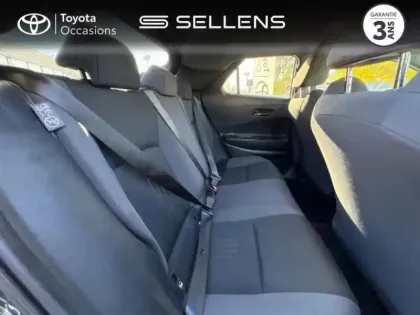 Photo 6 Toyota C-HR  2.0 Hybride 200ch Design NG23