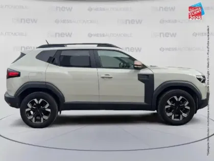 Photo 3 Dacia Duster  1.6 hybrid 140ch Extreme