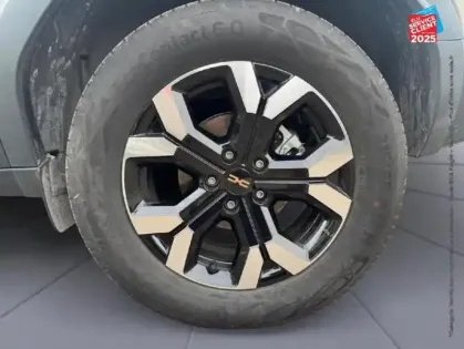 Photo 9 Dacia Duster  1.6 hybrid 140ch Extreme