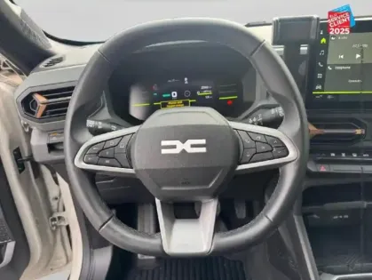 Photo 11 Dacia Duster  1.6 hybrid 140ch Extreme