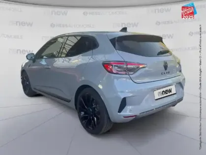 Photo 96 Renault Clio  1.6 E-Tech 145ch full hybrid esprit Alpine - 24 Camera GPS