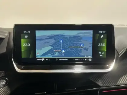 Photo 13 Peugeot 2008  1.2 PureTech 130ch S&S GT