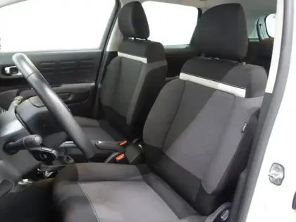 Photo 10 Citroën C3 Aircross  PureTech 110ch S&S Shine