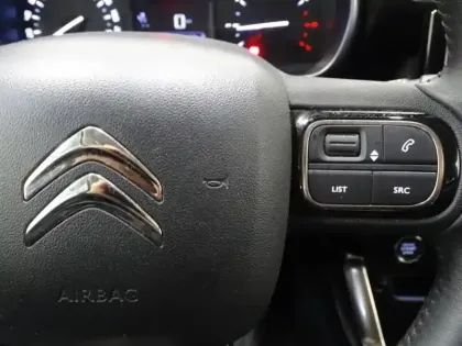 Photo 14 Citroën C3 Aircross  PureTech 110ch S&S Shine