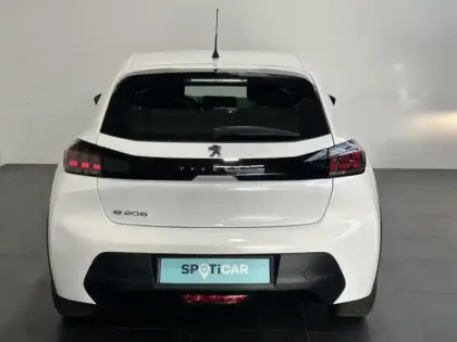 Photo 4 Peugeot 208  e- 136ch Active