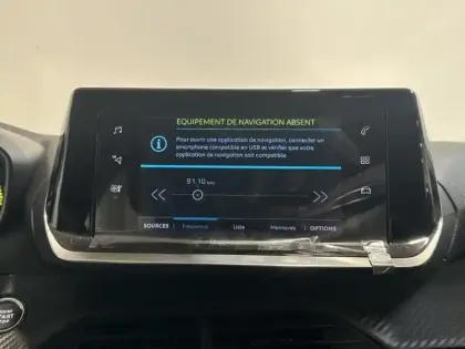 Photo 11 Peugeot 208  e- 136ch Active