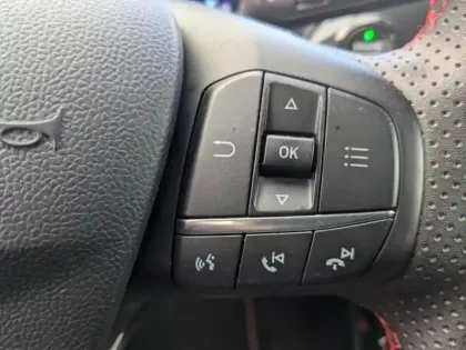 Photo 11 Ford Puma  1.0 EcoBoost 125ch mHEV ST-Line 6cv