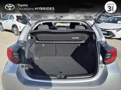 Photo 9 Toyota Yaris  116h  Design 5p MY22