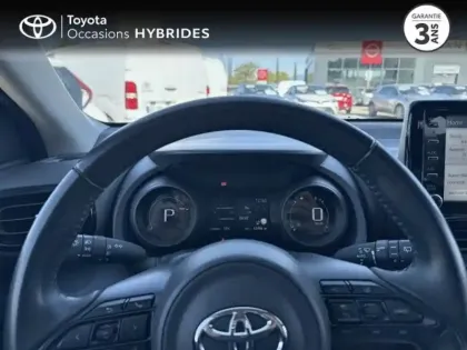 Photo 12 Toyota Yaris  116h  Design 5p MY22