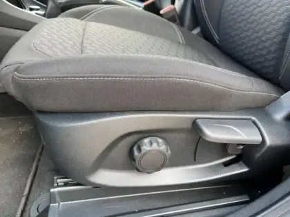 Photo 8 Ford Puma  1.0 Flexifuel 125ch S&S mHEV Titanium Business