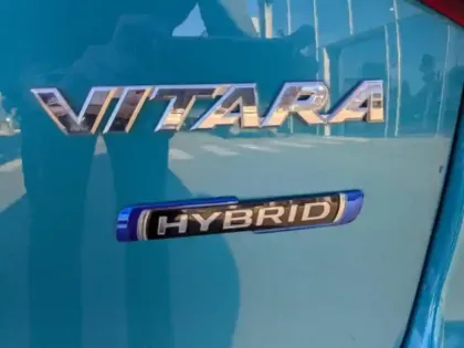 Photo 14 Suzuki Vitara  1.5 Dualjet Hybrid 115ch Style Auto