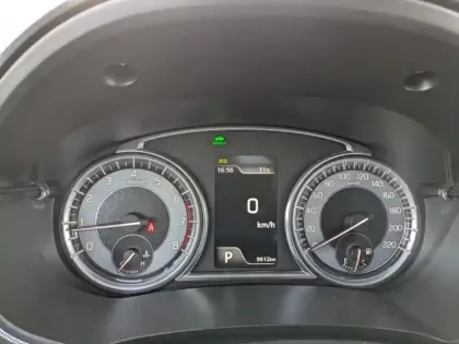 Photo 8 Suzuki Vitara  1.5 Dualjet Hybrid 115ch Style Auto