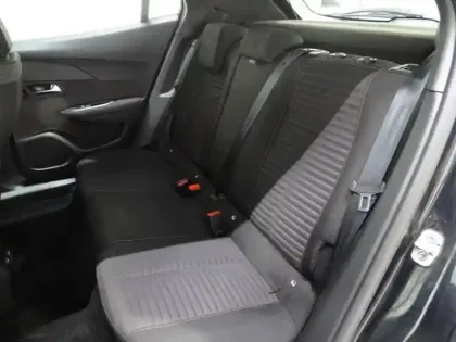 Photo 8 Peugeot 2008  e- 136ch Active