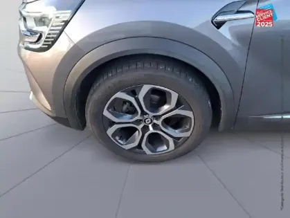 Photo 9 Renault Captur  1.3 TCe 140ch FAP Intens -21