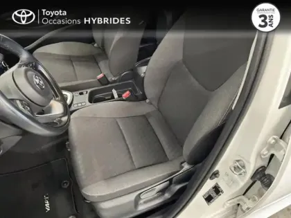 Photo 10 Toyota Yaris  116h Dynamic 5p MY22
