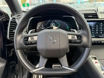 Photo 4 DS DS 7  Crossback E-TENSE 4x4 300ch Louvre