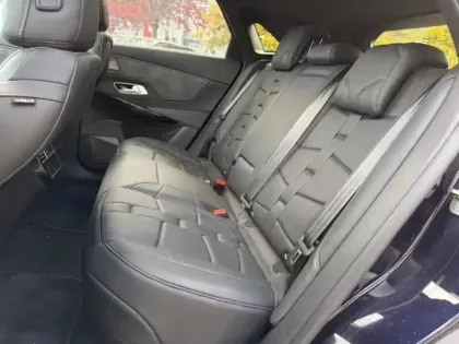 Photo 7 DS DS 7  Crossback E-TENSE 4x4 300ch Louvre