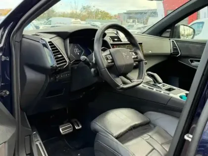 Photo 5 DS DS 7  Crossback E-TENSE 4x4 300ch Louvre