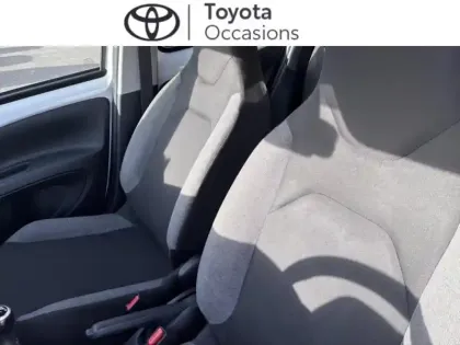 Photo 11 Toyota Aygo  X 1.0 VVT-i 72ch Dynamic