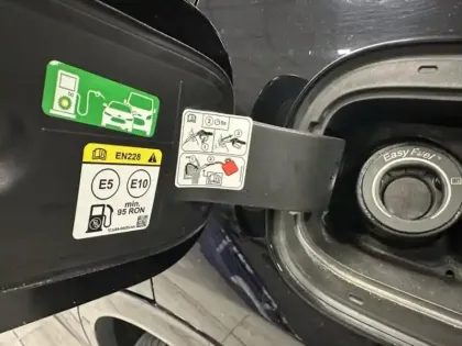 Photo 11 Ford Kuga  2.5 Duratec 225ch PowerSplit PHEV Vignale eCVT