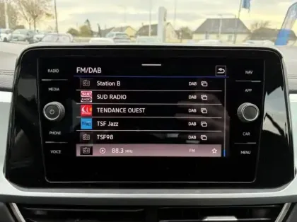 Photo 14 Volkswagen T-roc  1.5 TSI EVO 150ch Life Plus DSG7