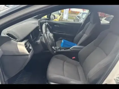 Photo 9 Toyota C-HR  122h Graphic 2WD E-CVT RC18