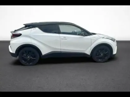Photo 6 Toyota C-HR  122h Graphic 2WD E-CVT RC18