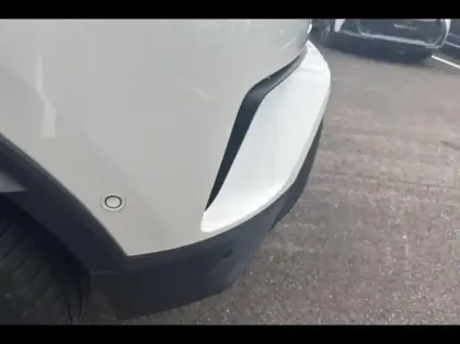 Photo 13 Toyota C-HR  122h Graphic 2WD E-CVT RC18