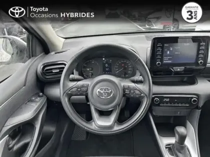 Photo 8 Toyota Yaris  116h Dynamic 5p MY22