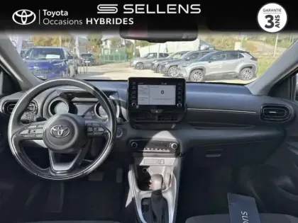 Photo 7 Toyota Yaris  116h Design 5p