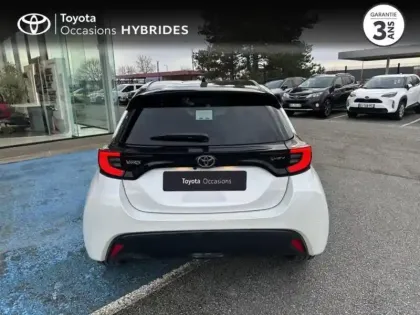 Photo 3 Toyota Yaris  116h Collection 5p MC24