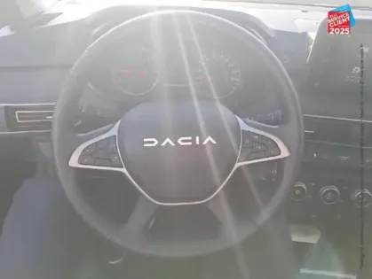 Photo 11 Dacia Sandero  1.0 ECO-G 100ch Stepway Extreme + -24