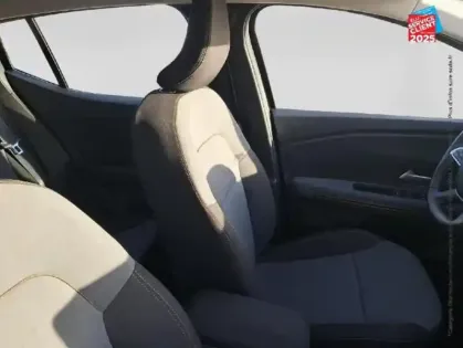 Photo 4 Dacia Sandero  1.0 ECO-G 100ch Stepway Extreme + -24