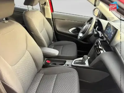 Photo 19 Toyota Yaris  Cross 116h Dynamic MY25