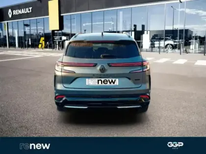 Photo 4 Renault Espace  1.2 E-Tech full hybrid 200ch esprit Alpine 7 places - 24